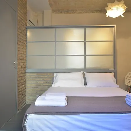 Contemporary Acropolis House Athens